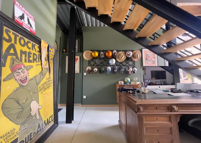 Tourmagne Piscine * نيم