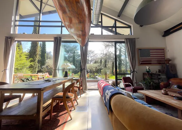 Tourmagne Piscine فيلة نيم